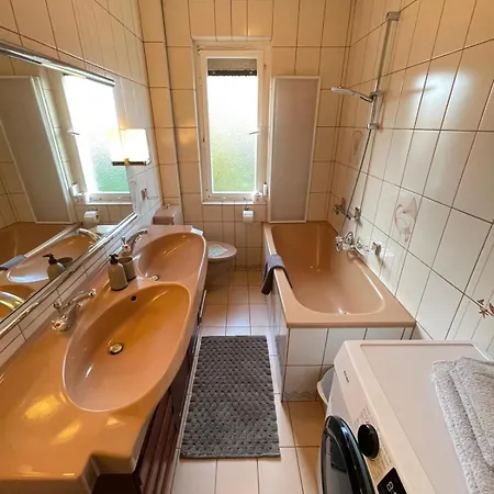 Harzroots Mit Garage 아파트 *