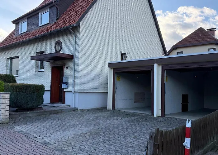 Harzroots Mit Garage Бад-Гарцбург